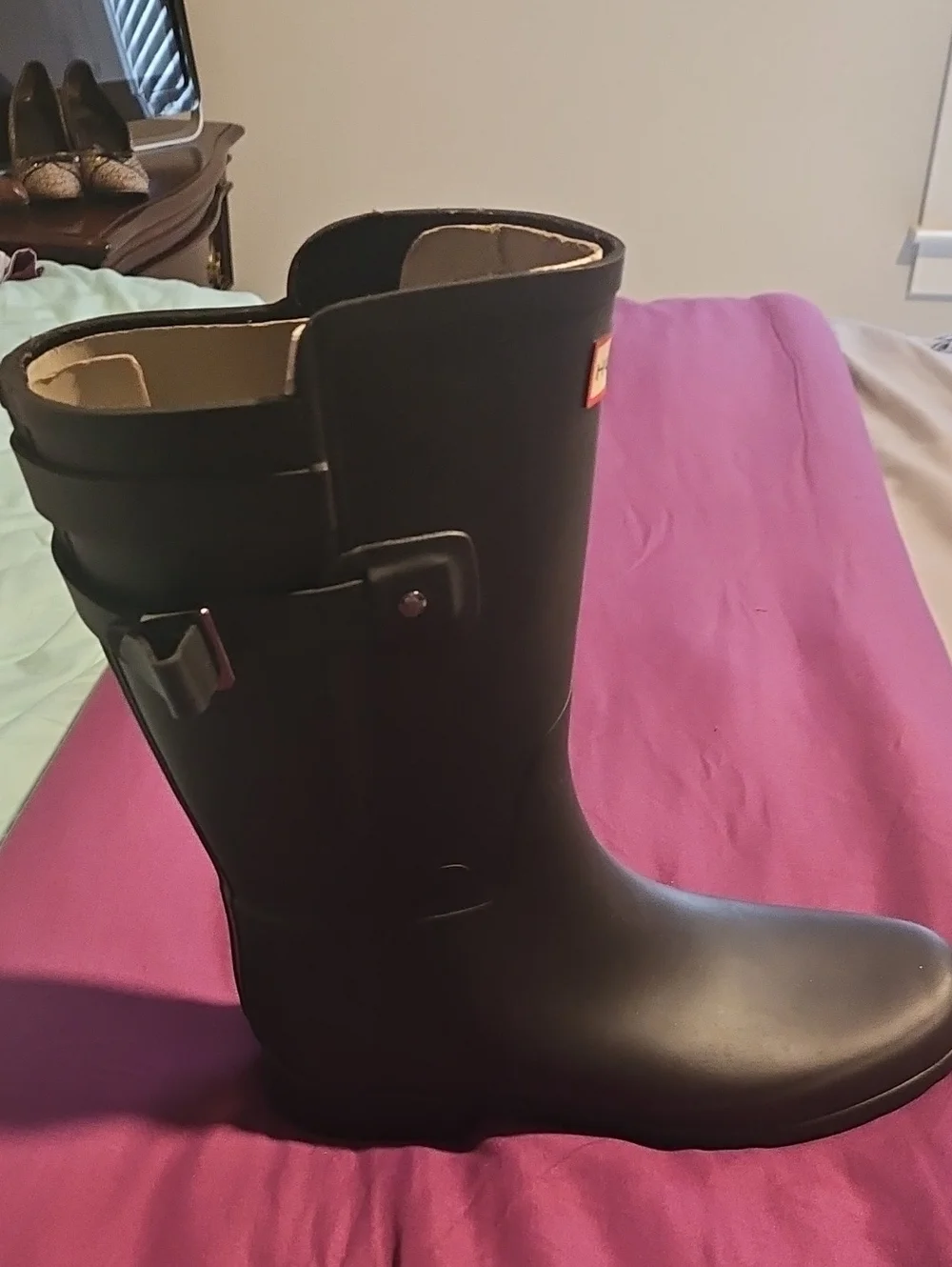 Hunter Women's Black Rain Boots - Classic Waterproof Mid-Calf